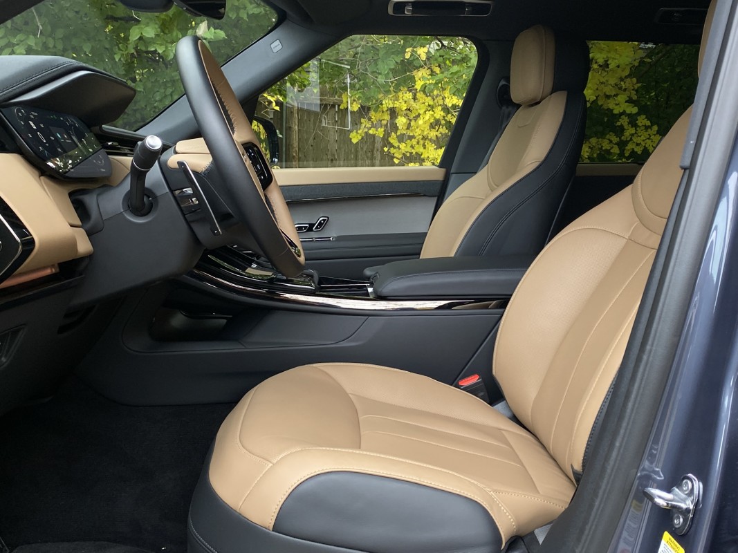 Innentechnologie des Range Rover Sport