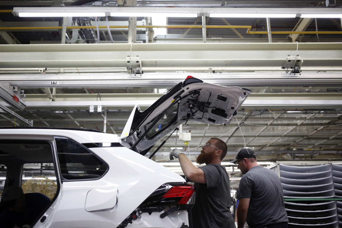 Toyota investiert massiv, um seine Hybride in den Vereinigten Staaten zu fördern.