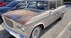 Studebaker Lark VI: die Seltenheit eines zweitorigen Kombis bei Walmart