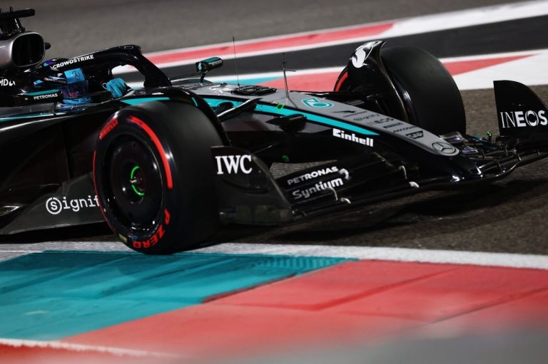 Mercedes erschüttert die Gewissheiten mit Russell in der Pole-Position in Abu Dhabi.