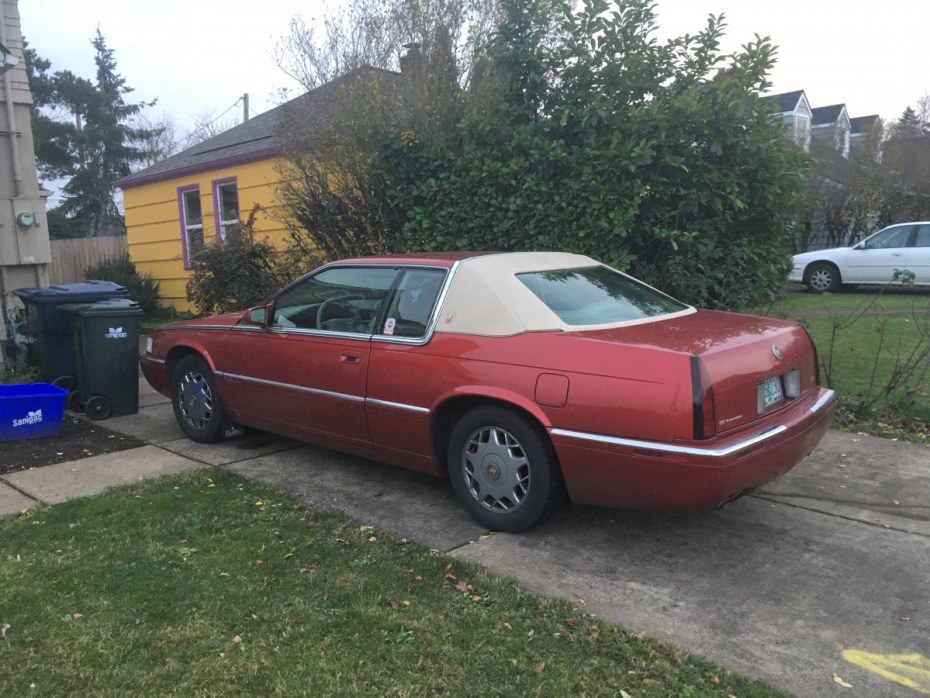 Cadillac Eldorado Touring Coupe : ein angekündigter Sonnenuntergang