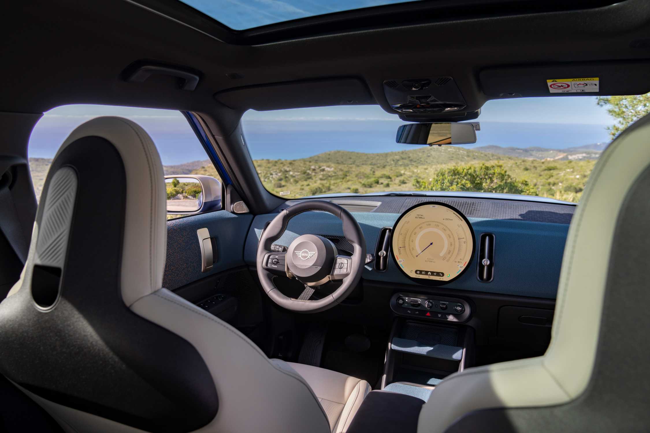 Der MINI Countryman E 100% elektrisch: Ein neuer Ma&szlig;stab in Reichweite und Vielseitigkeit