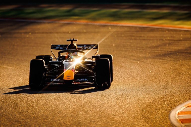 Red Bull: Verstappen bleibt vorsichtig mit dem neuen Ford-Motor