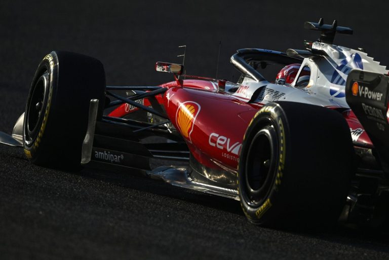 Ferrari: zwischen Leistungs Hoffnungen und Entwicklungsrealitäten