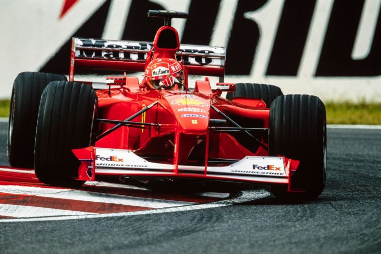 Ferrari F1-2000: Die Erneuerung der Scuderia und die Offenbarung von Schum…