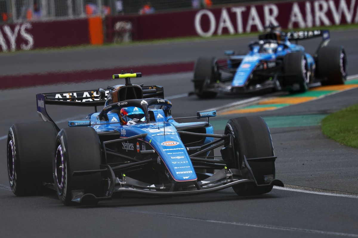Williams auf der Suche nach Leichtigkeit: Ein steiniger Weg für die FW48
