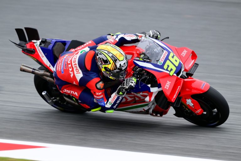 Mir kämpft mit Schmerz und Honda: "Ich sehe Sterne"