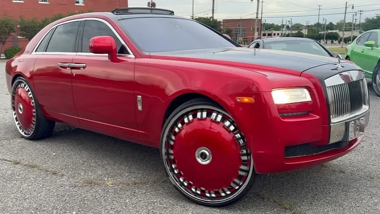 Rolls-Royce Ghost: 30-Zoll-Räder spalten die Geister