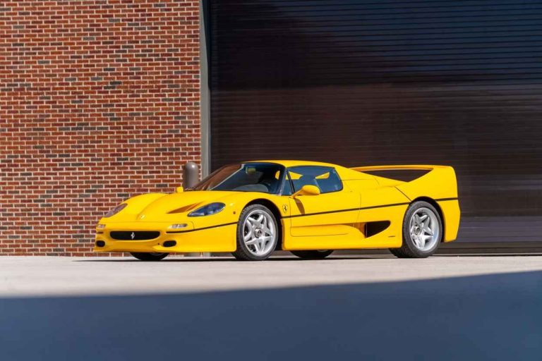 Giallo Modena: Seltener Ferrari F50 kommt unter den Hammer
