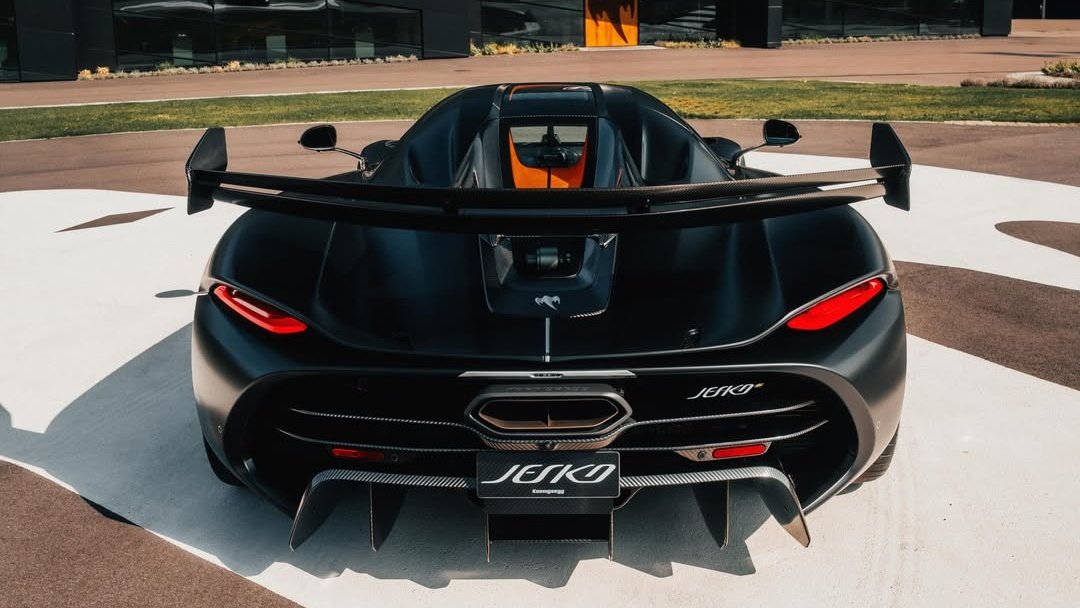Koenigsegg Jesko Attack: Erstes Exemplar in Schwarz für Indiana