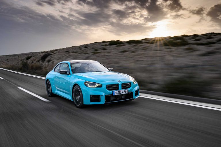 BMW M2 mit M xDrive: Allradantrieb und neue Verbrennungstechnologie