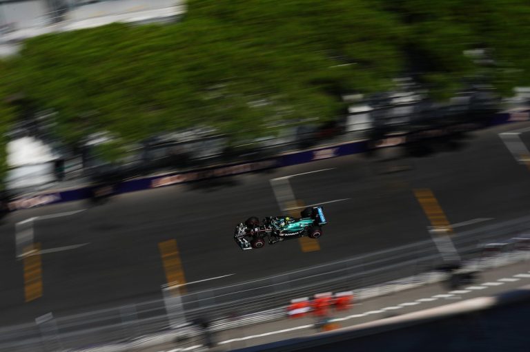 Formel 1: Aston Martin und Alonso sichern sich in Monaco einen…