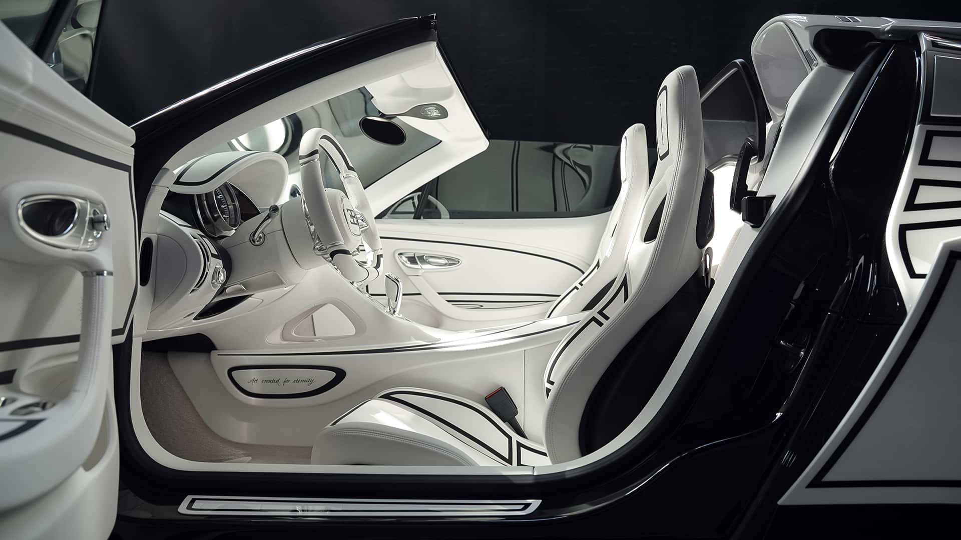 Bugatti W16 Mistral Blanc Eternel