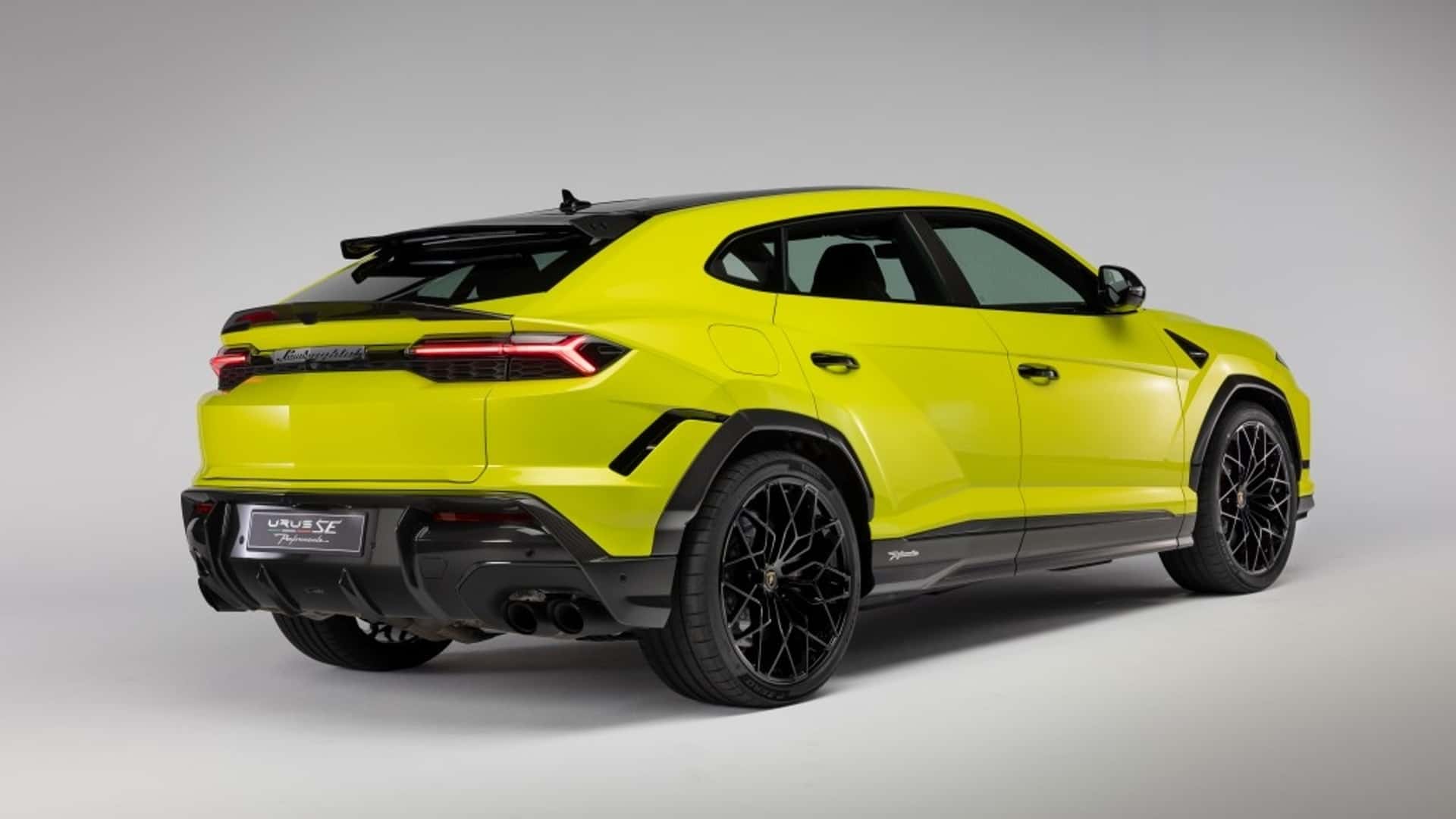 Lamborghini Urus Se Perfomante